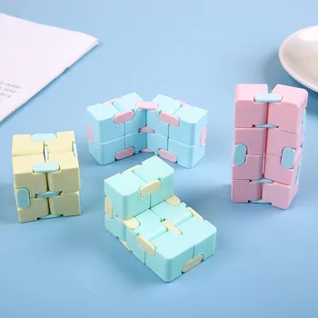 Neskončno Velika Magic Cube Ustvarjalne Prst Magic Cube Tlaka Čarobna Kocka Uganka Magic Cube Anti-stres, Anksioznost Namizne Igračke