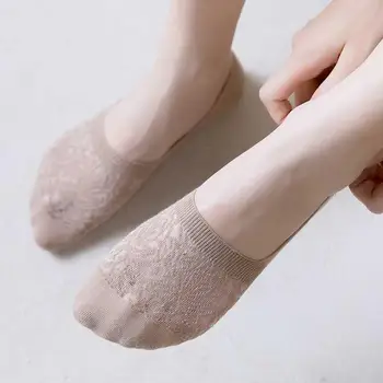 Čoln nogavice ženske nevidno, anti-slip anti-jesen pomlad in poletje tanke oddelek čistega bombaža čistega bombaža očesa plitvo usta nogavice
